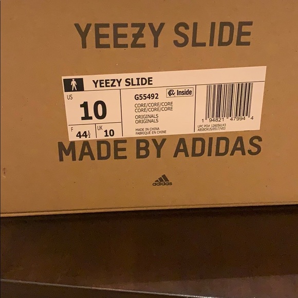 Yeezy Slides main image 4